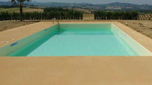 POOL PROTECTOR